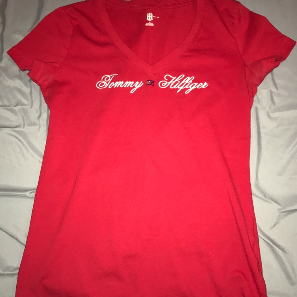 Tommy Hilfiger t shirt